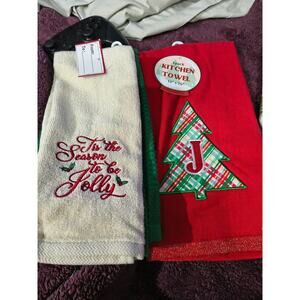 Christmas towels J initial